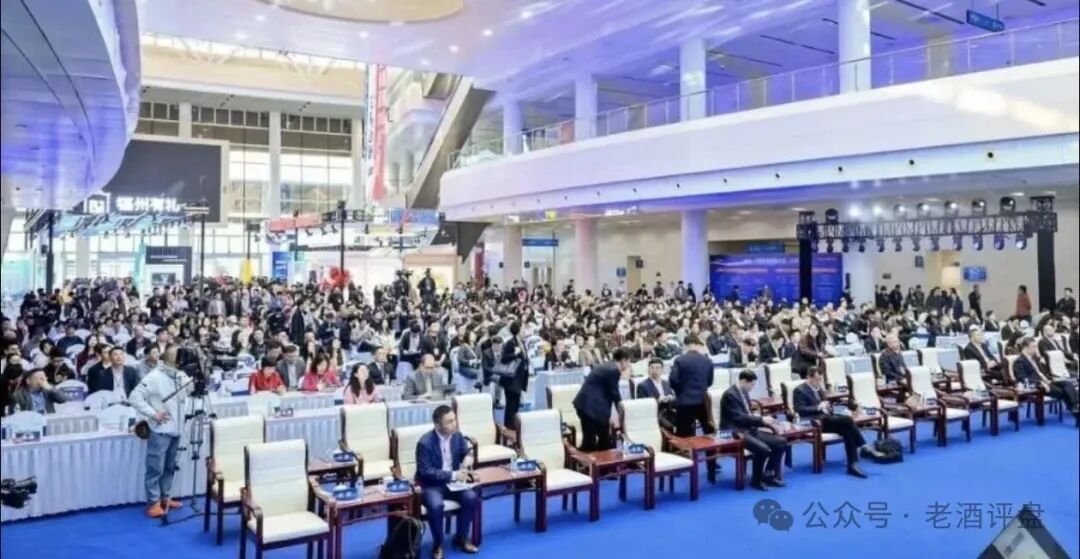 【汉克时代】彻底露馅！随意封禁会员账号，资金盘四月必崩！